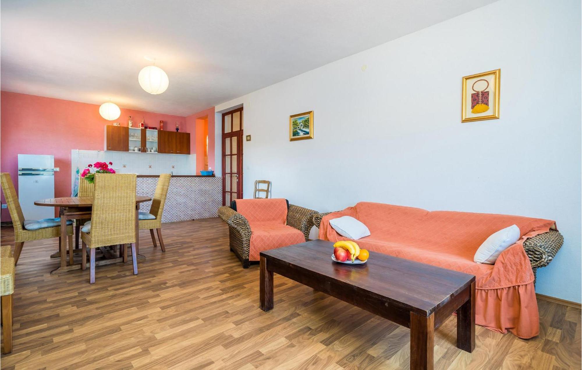 Stunning Apartment In Gruda With House Sea View Molunat Buitenkant foto
