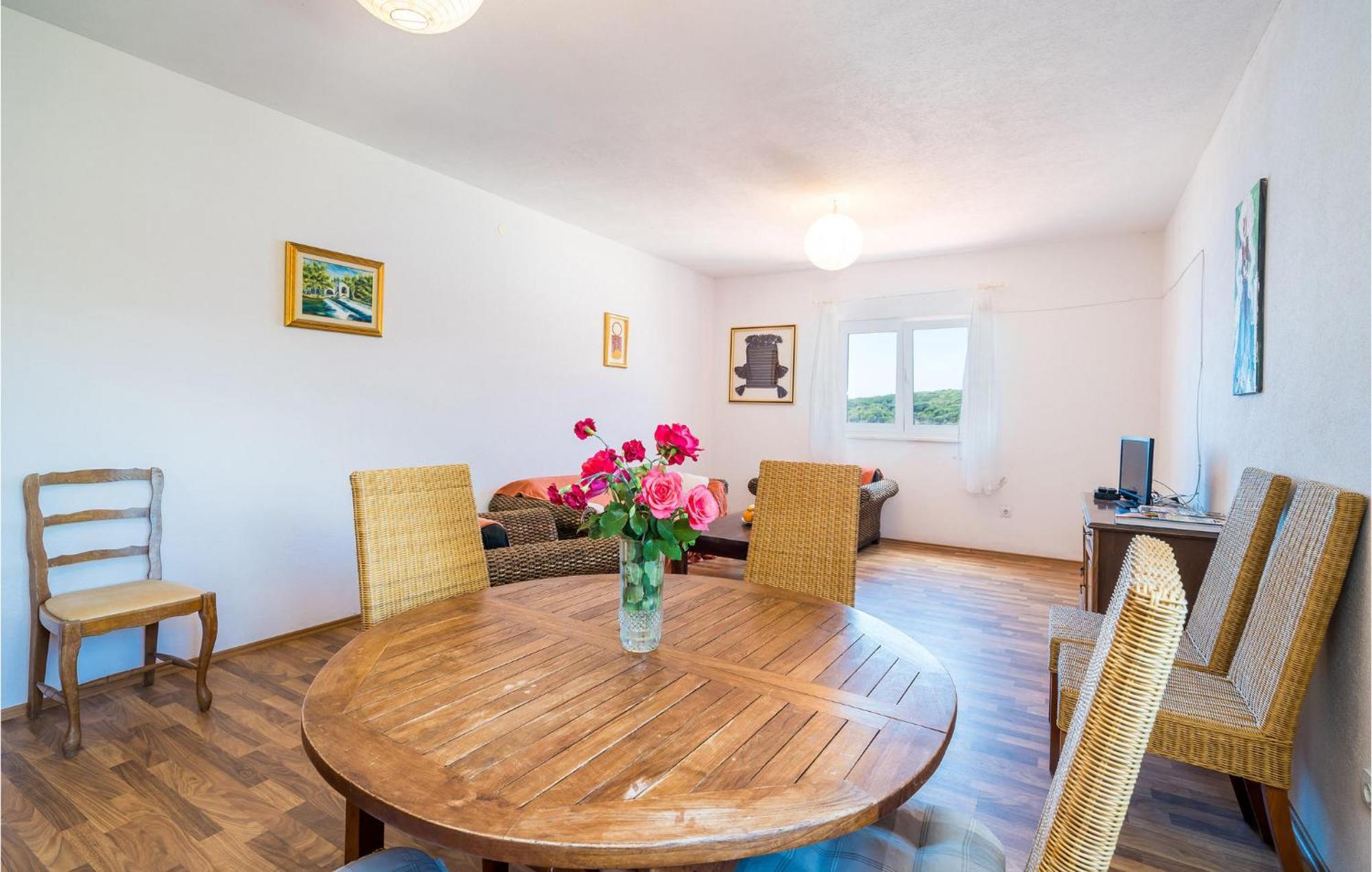 Stunning Apartment In Gruda With House Sea View Molunat Buitenkant foto